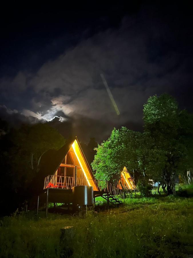 Glamping Wolf Mount Villa Margahovit Exterior foto