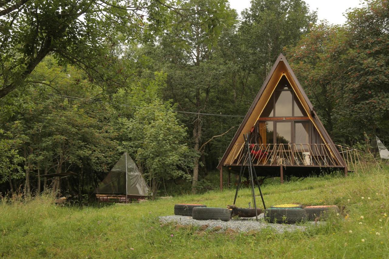 Glamping Wolf Mount Villa Margahovit Exterior foto