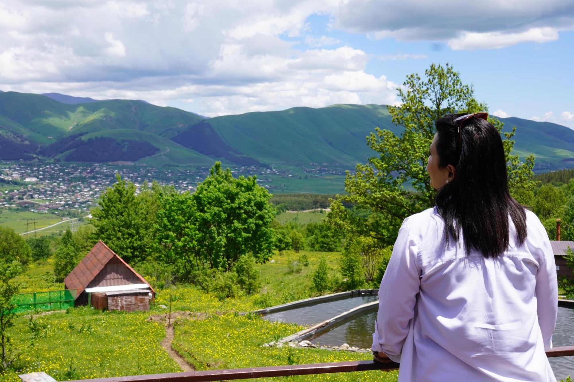 Glamping Wolf Mount Villa Margahovit Exterior foto