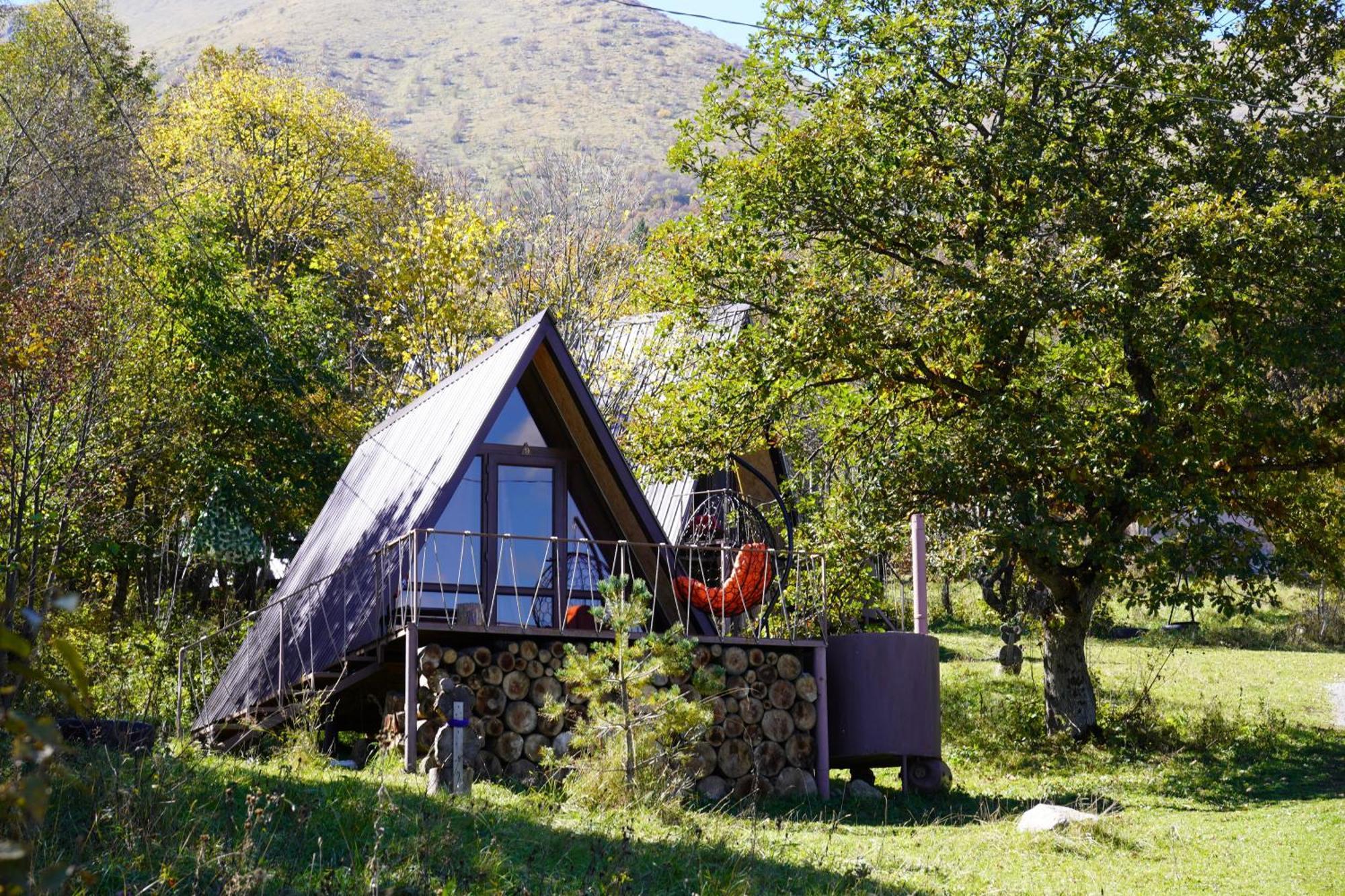 Glamping Wolf Mount Villa Margahovit Exterior foto