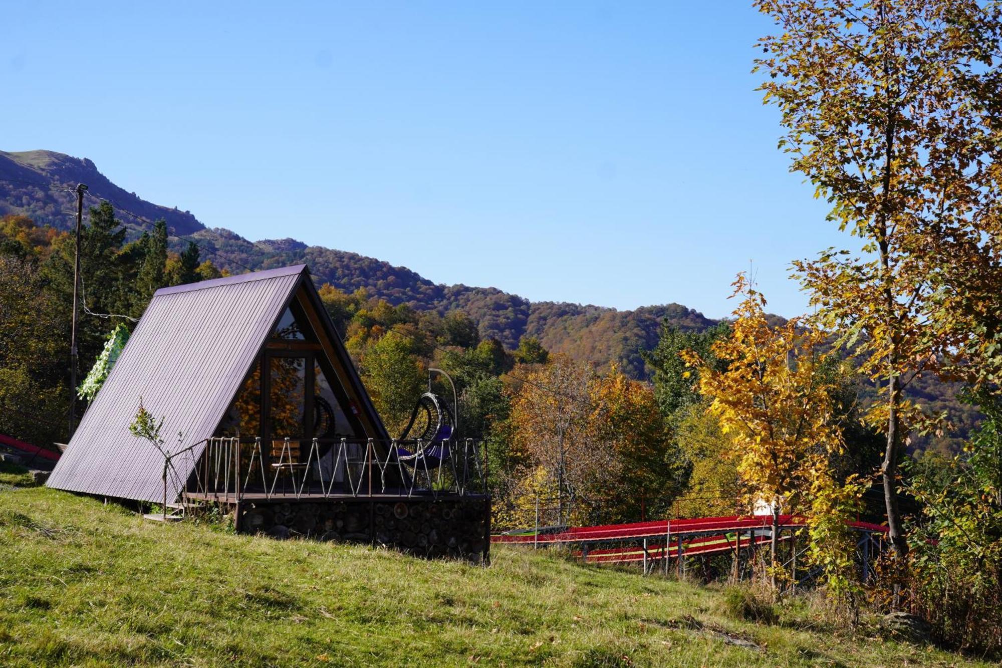 Glamping Wolf Mount Villa Margahovit Exterior foto