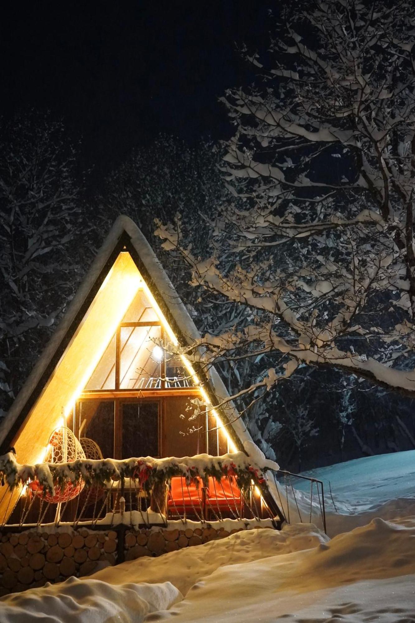 Glamping Wolf Mount Villa Margahovit Exterior foto